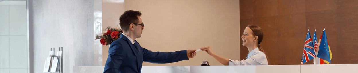 Monitors for hospitality and food service